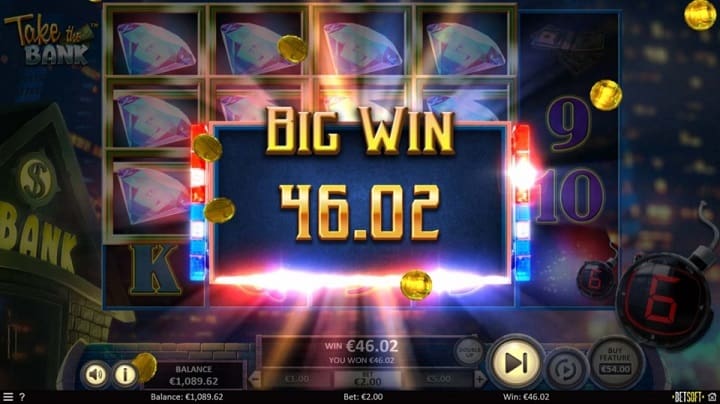 Screenshot of OZ Las Vegas Casino - Take the Bank Pokie by BetSoft